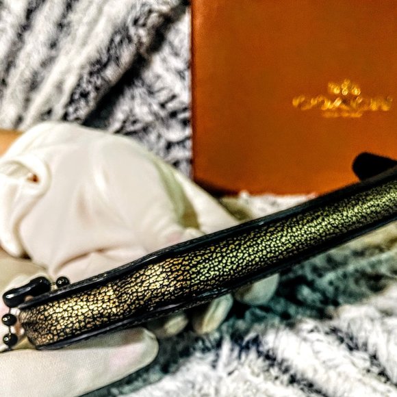 NWT - COACH HANGTAG MULTIFUNCTION CASE IN METALLIC LEATHER F52390 - Picture 5 of 5